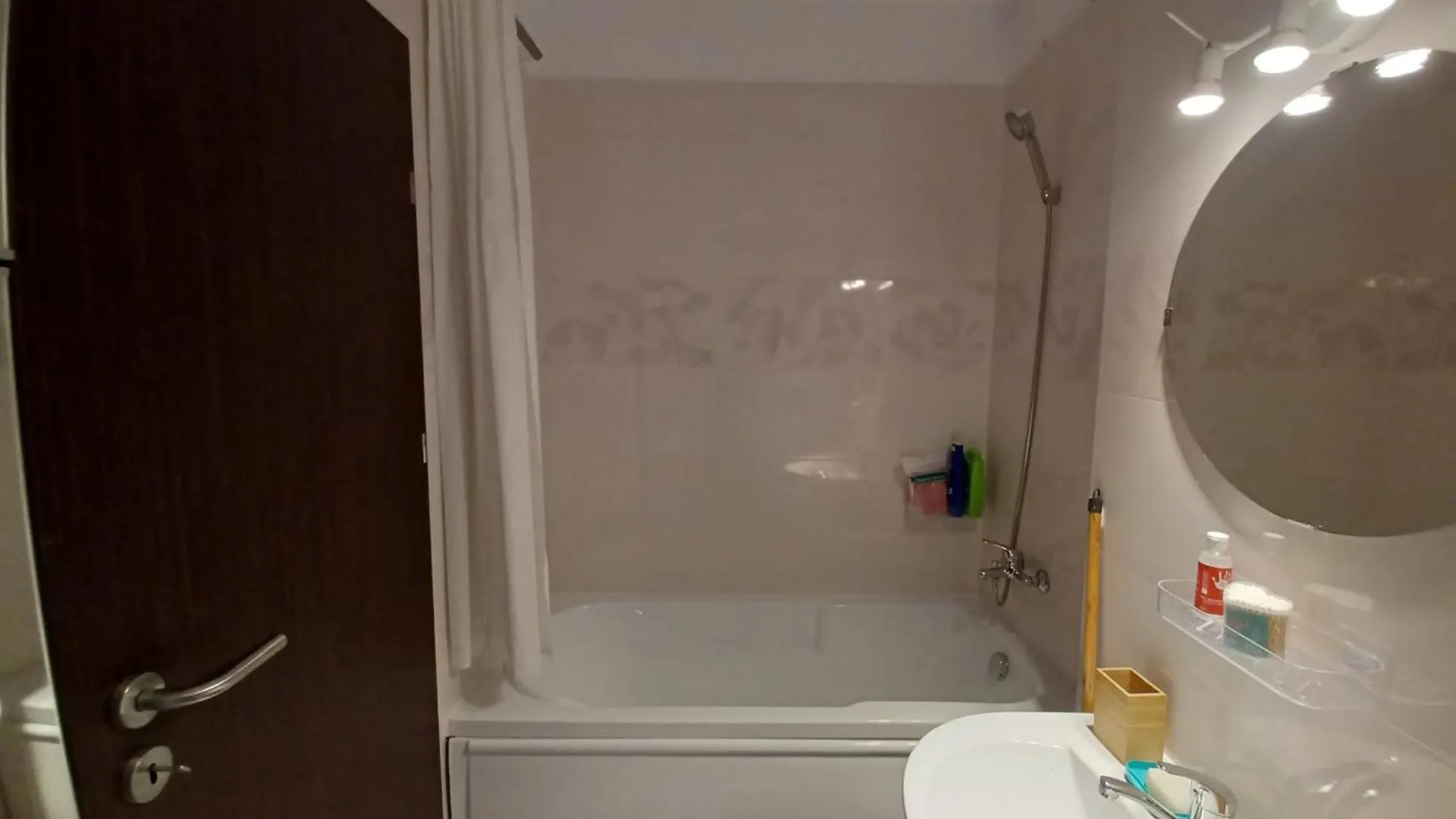 Apartamentul Relaxarii M&F Bucharest